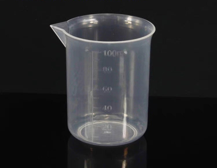 Precision Crafting with Plastic Beaker Measuring Cup - Your Essential Tool for Candle, Perfume, Soap, and Cosmetic Crafting - playthecandle